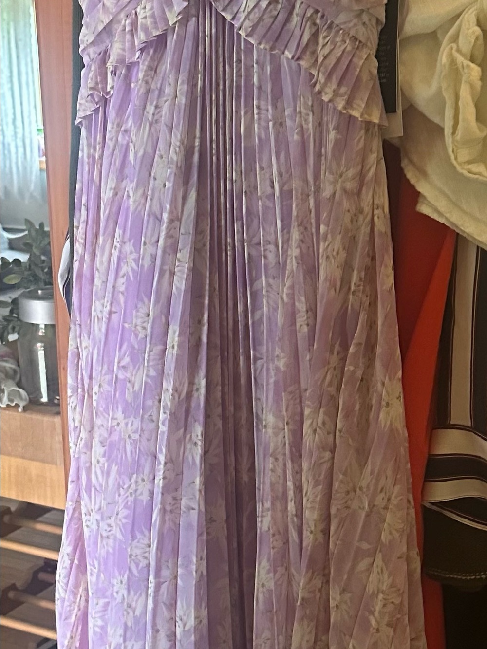 Astr Lavender Floral Pleated Maxi Dress